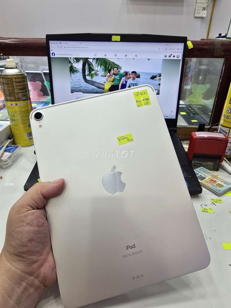 Ipad Pro 11 inch A1980 64GB WiFi. Mua bán Máy tính bảng tại Thành phố Long Xuyên An Giang được đăng bởi Facebook Cầm Đồ Thúy Vân hình 1