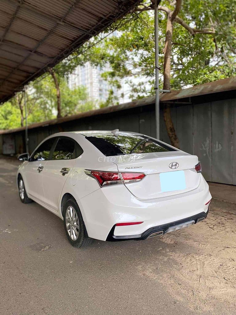 Hyundai accent số tự động. Mua bán Ô tô tại Thành phố Vũng Tàu Bà Rịa - Vũng Tàu được đăng bởi Lộc Tiến Hoà Anh  hình 5