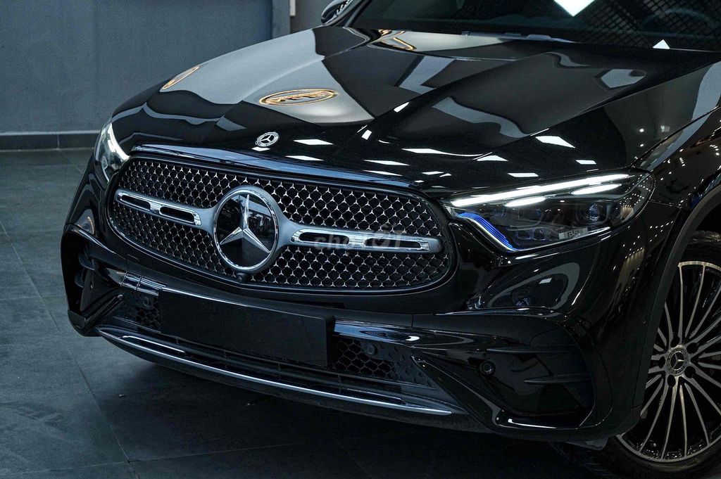 Mercedes GLC 300 4Matic 2023 - 9000 km. Mua bán Ô tô tại Quận 7 Tp Hồ Chí Minh được đăng bởi Quý Auto Nam Sài Gòn hình 3