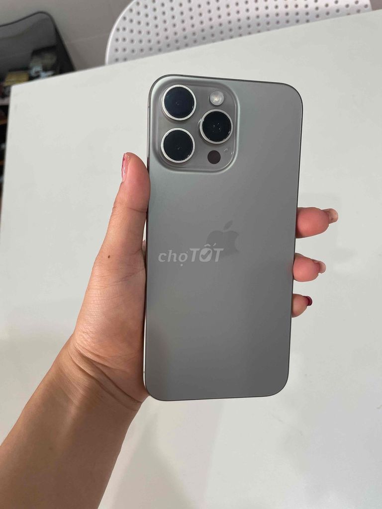 Apple iPhone 15 Pro Max 1TB Xám. Mua bán Điện thoại tại Huyện Xuân Lộc Đồng Nai được đăng bởi Giàu Sys hình 1