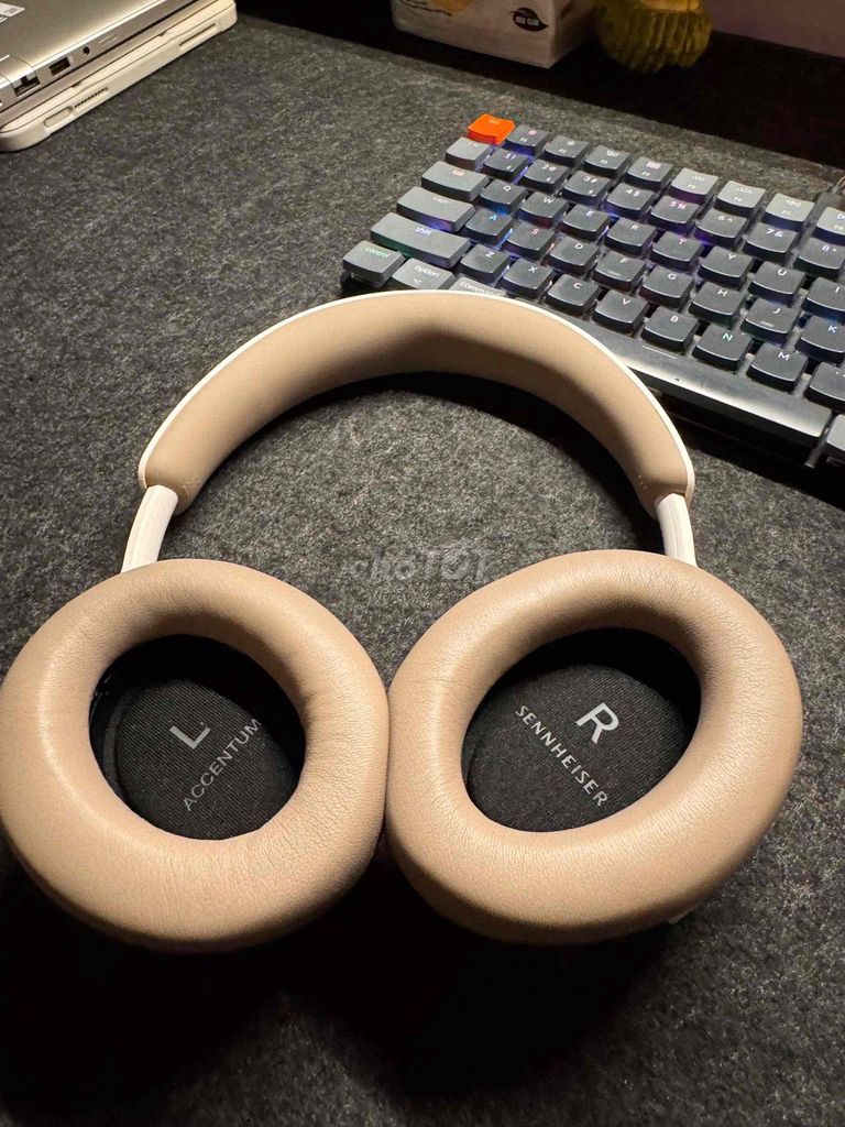 Tai nghe Sennheiser Accentum Be. Mua bán Tivi, Âm thanh tại Quận 12 Tp Hồ Chí Minh được đăng bởi Toàn  hình 1