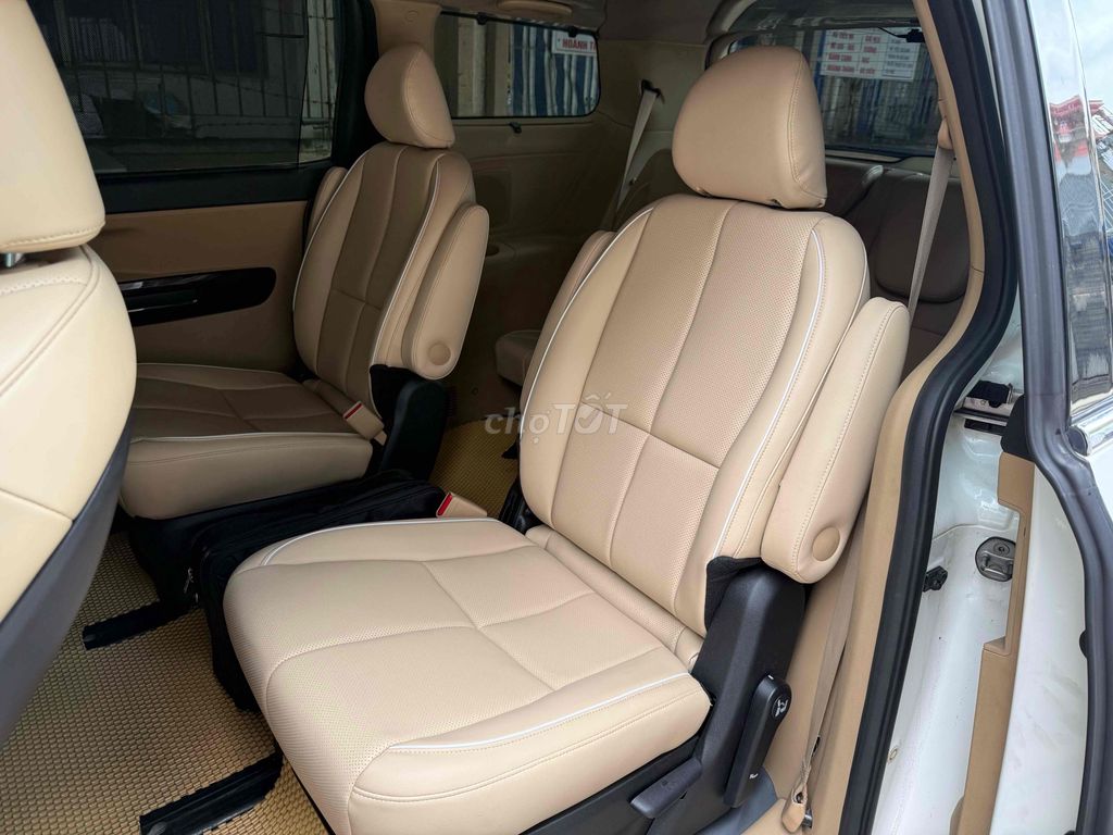 Kia Sedona 2018 2.2 DATH - 100000 km. Mua bán Ô tô tại Quận Bình Thạnh Tp Hồ Chí Minh được đăng bởi Tuan hình 12