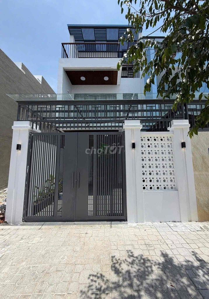 Аренда · 3 комн. · 100 м² · Thành phố Nha Trang, ул. Gói 2