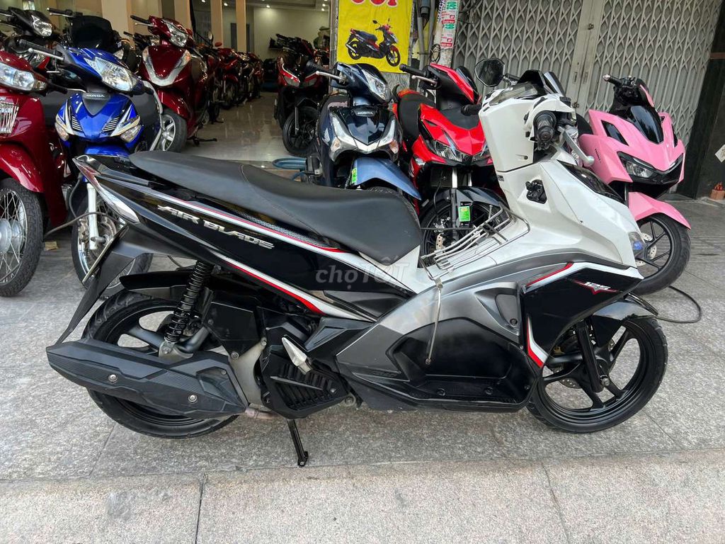 Honda air blade 2017 mới 90% bstp chính chủ