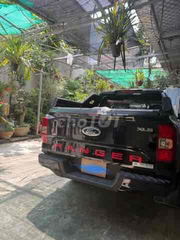 Ford Ranger 2025 XLS 2.0L 4x2 AT - 2500 km. Mua bán Ô tô tại Huyện Chương Mỹ Hà Nội được đăng bởi Đào Thị Bích Ngọc hình 2