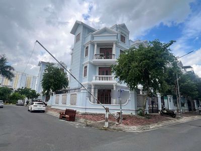 Rent · 4 bd · 200 м² · Quận 8, ул. khu dân cư bảo châu