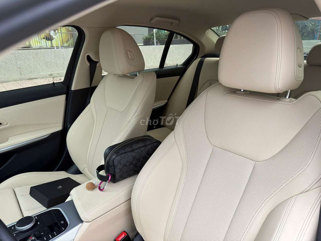 BMW 320i Sportline LCI 2024 Trắng 3200 km. Mua bán Ô tô tại Quận 7 Tp Hồ Chí Minh được đăng bởi Hoàn Lee Xe Lướt hình 10