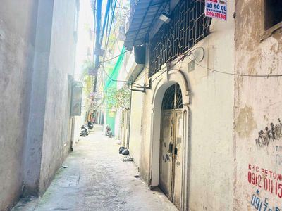 Bán nhà trong ngõ phố Kim Hoa quận Đống Đa Hà Nội. Vị trí đẹp gần phố. Mua bán nhà ở tại Quận Đống Đa Hà Nội được đăng bởi Trần Nhị