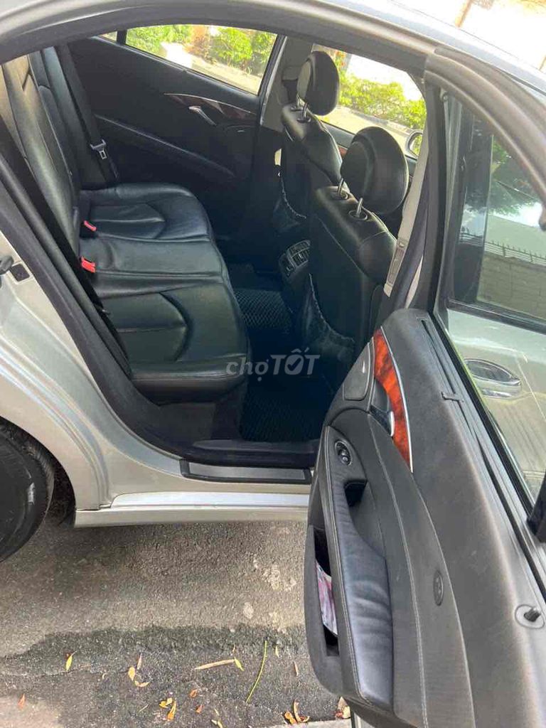 Mercedes-Benz E200 Bạc 5 chỗ. Mua bán Ô tô tại Quận Bình Tân Tp Hồ Chí Minh được đăng bởi  Mãnh hình 11
