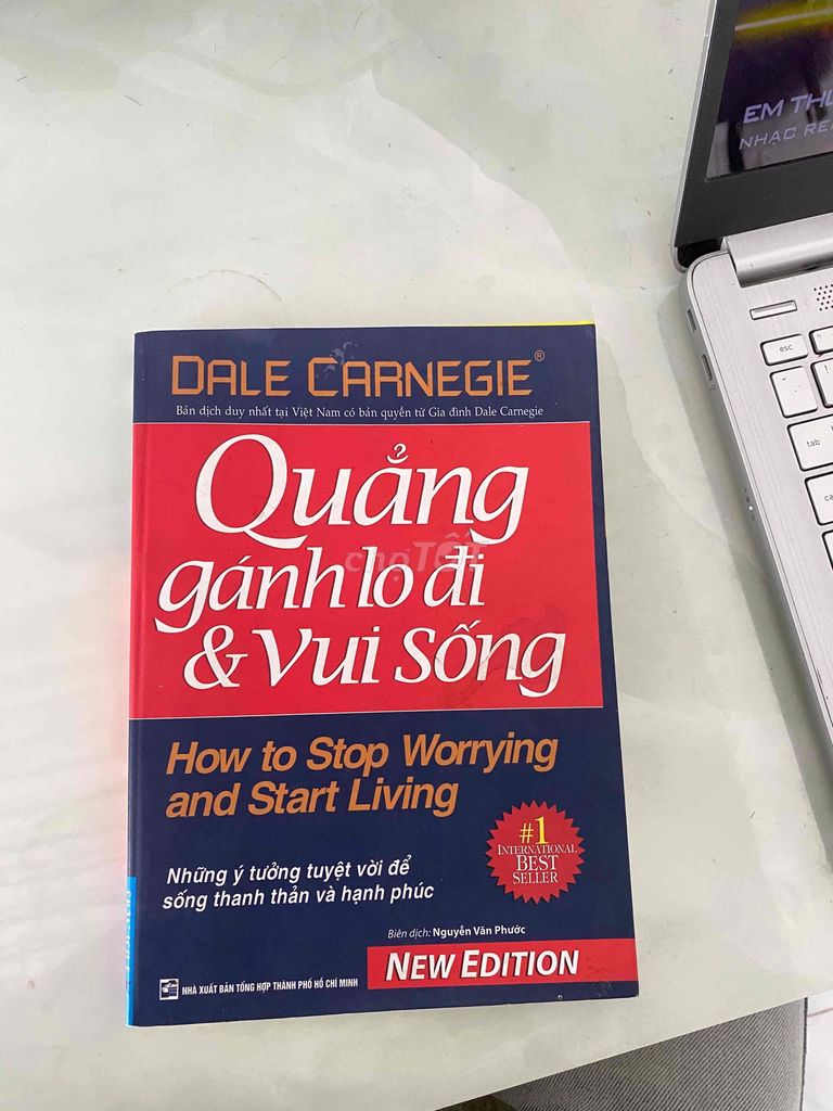 Sách Quẳng Gánh Lo Đi & Vui Sống cũ. Mua bán Sách tại Huyện Cái Bè Tiền Giang được đăng bởi Đông platium hình 1