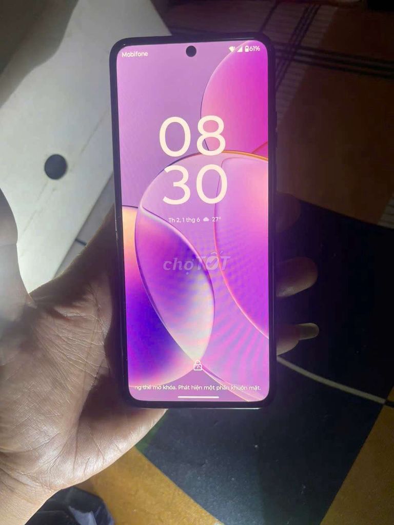 Motorola Razr 40s 256GB Tím Nguyên zin. Mua bán Điện thoại tại Huyện Bình Chánh Tp Hồ Chí Minh được đăng bởi Hùng Lê hình 1