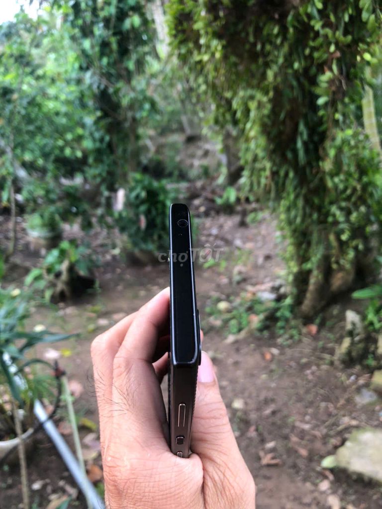 BlackBerry Key2 Black Edition Đen Đã qua sử dụng. Mua bán Điện thoại tại Quận Ninh Kiều Cần Thơ được đăng bởi tadotrip hình 1