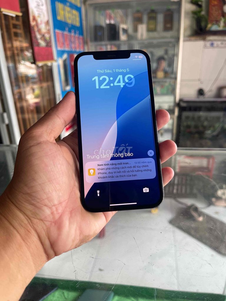 12 Pro lock nhà mạng sài chuẩn sim ghép fun ok. Mua bán Điện thoại tại Huyện Củ Chi Tp Hồ Chí Minh được đăng bởi nguyễn quốc Thắng hình 1