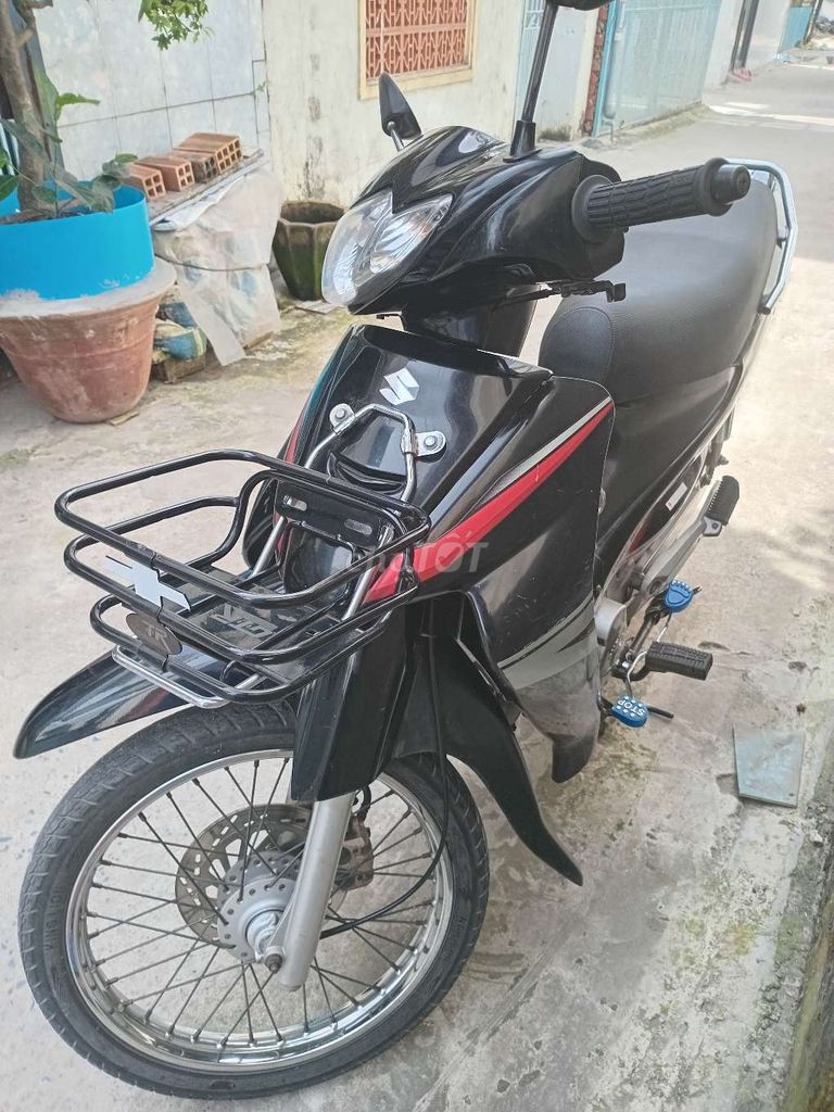 Cần bán xe smash suzuki it chạy. Mua bán Xe máy tại Quận Ninh Kiều Cần Thơ được đăng bởi huy hình 1