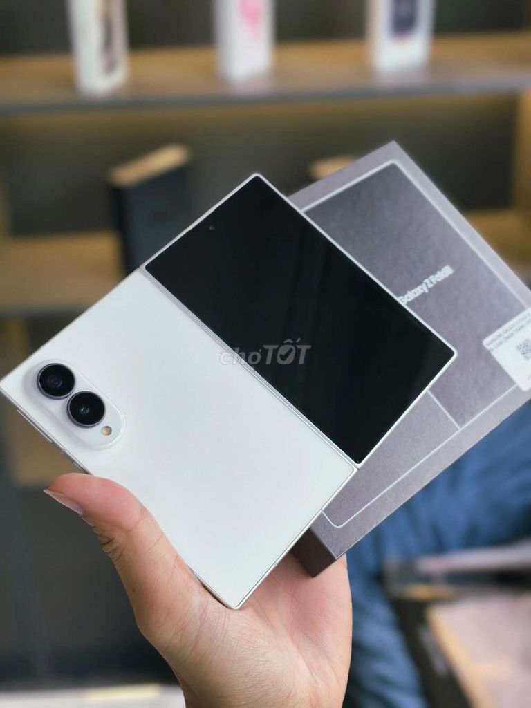Samsung ZFold8 256GB Trắng Cream Like New. Mua bán Điện thoại tại Quận Gò Vấp Tp Hồ Chí Minh được đăng bởi HoangDang hình 1