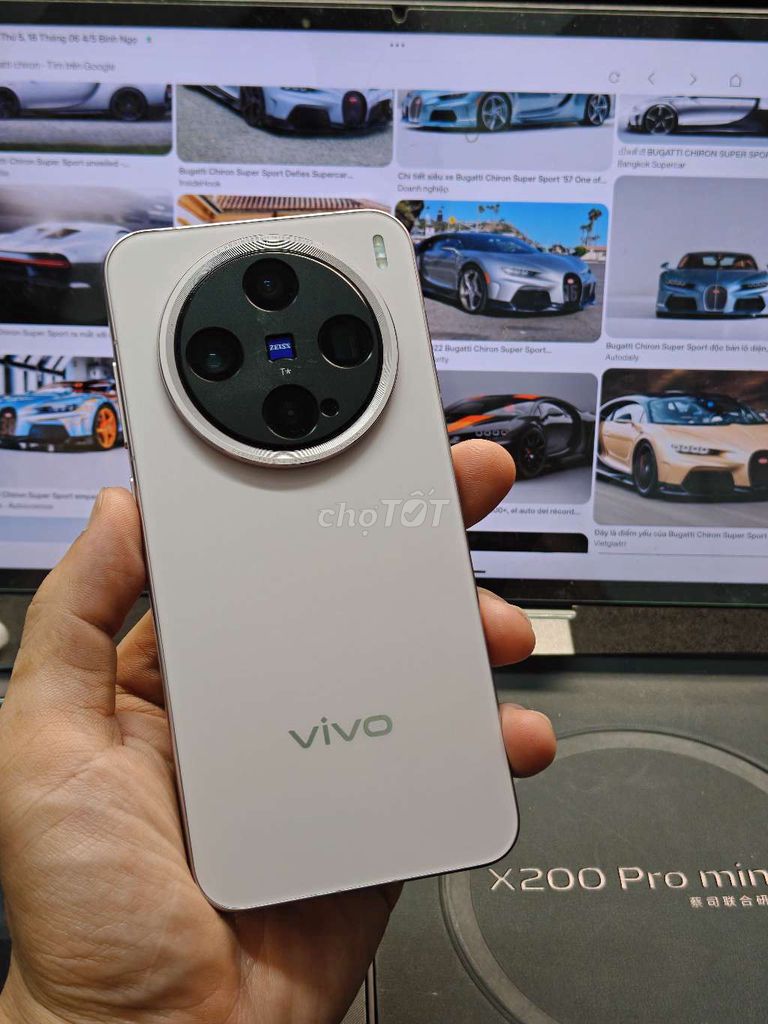 Vivo X200 Pro Mini 12GB/256GB Trắng. Mua bán Điện thoại tại Quận Hà Đông Hà Nội được đăng bởi Tài hình 1