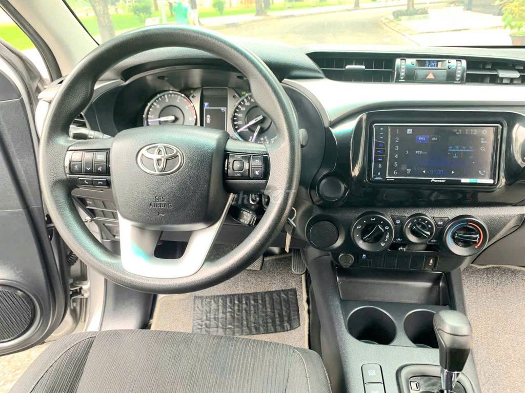 BÁN TOYOTA HILUX AT TỰ ĐÔNG MỘT CẨU 2021. Mua bán Ô tô tại Quận 7 Tp Hồ Chí Minh được đăng bởi Tuấn  hình 5