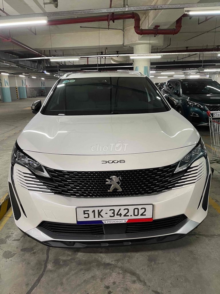 Peugeot 3008 2022 GT - 34000 km. Mua bán Ô tô tại Quận 7 Tp Hồ Chí Minh được đăng bởi Lý Quốc Dũng hình 2