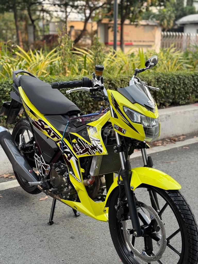 Satria 2019 bs 61 chính chủ zin kiểng nhẹ. Mua bán Xe máy tại Thành phố Thuận An Bình Dương được đăng bởi Lâm Tùng Thủ Đức hình 2