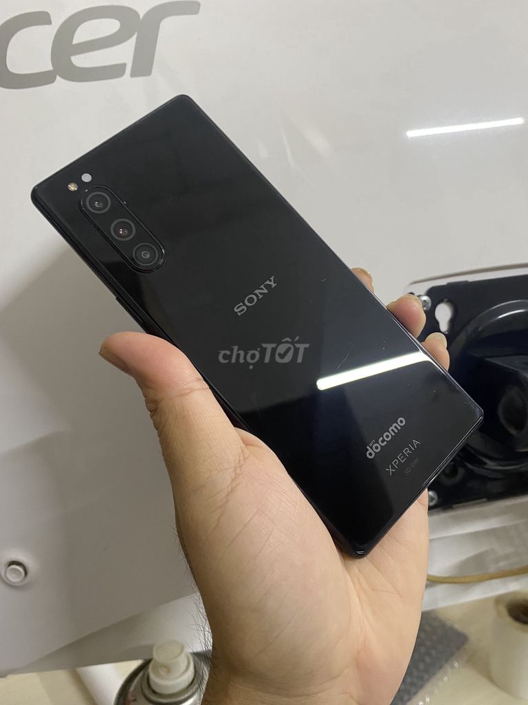 Sony Xperia 5 zin áp snap 855 khỏe giá rẻ