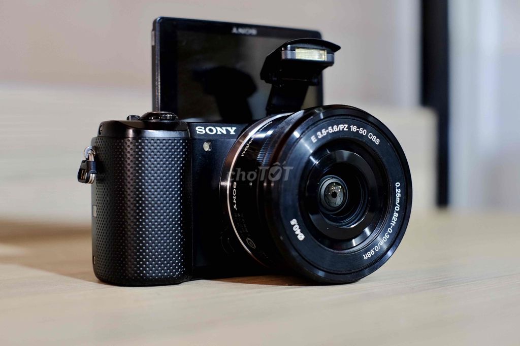 Máy ảnh Sony A5000 kèm kit 16-50mm. Mua bán Máy ảnh, Máy quay tại Huyện Định Quán Đồng Nai được đăng bởi Máy Ảnh Compact Đồng Nai hình 1