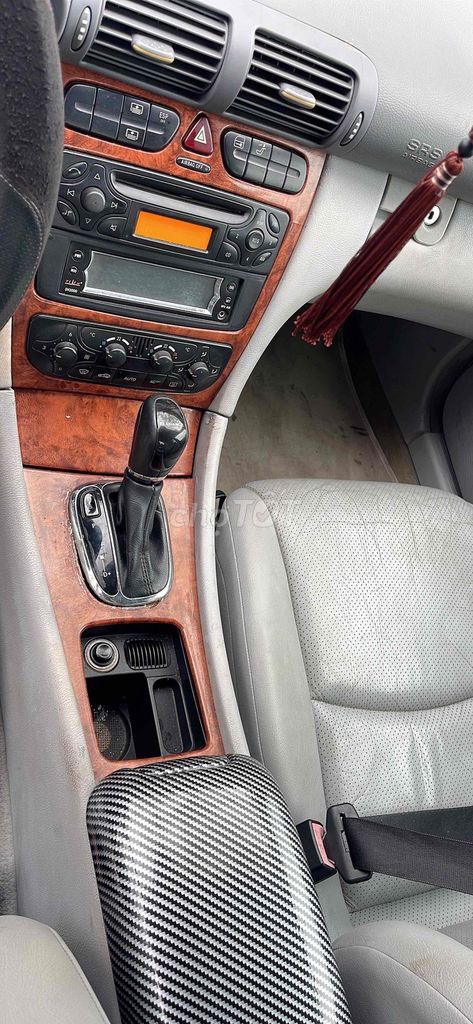 Mercedes Benz C Class 2004 C180K Classic  - 150000. Mua bán Ô tô tại Quận Ninh Kiều Cần Thơ được đăng bởi nguyen van tai hình 11