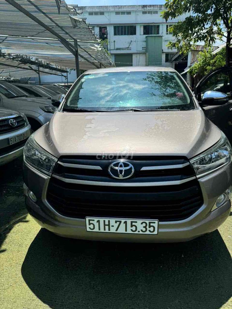 Toyota Innova 2019 số sàn - 68000 km