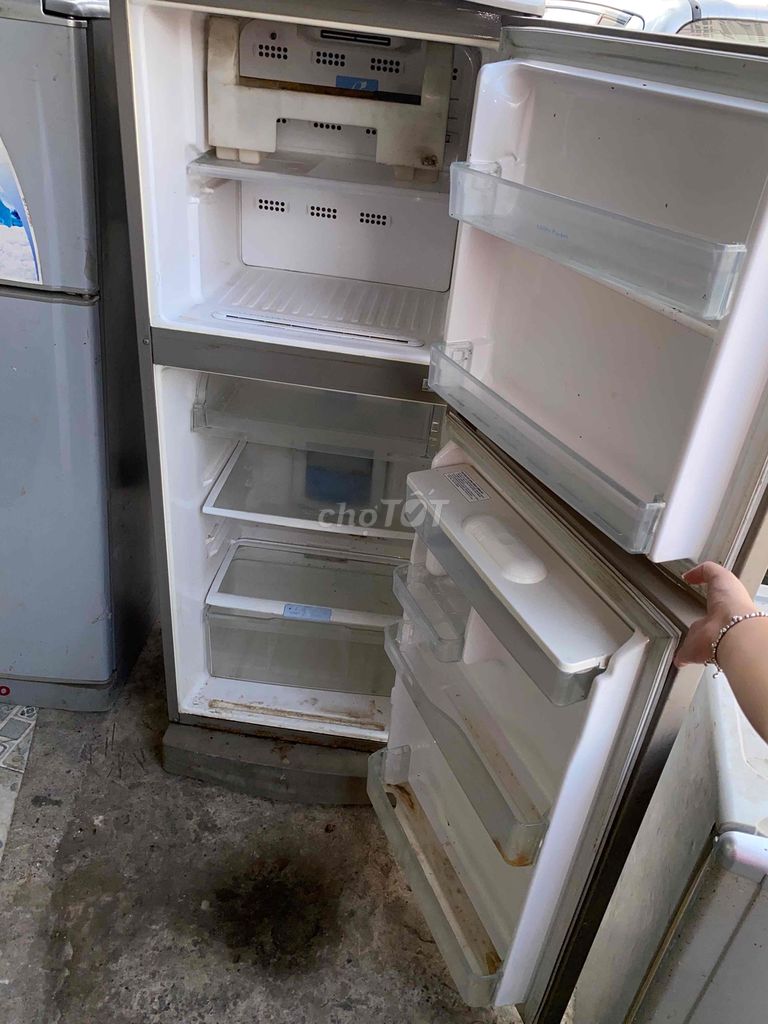 bán tủ lạnh Hitachi