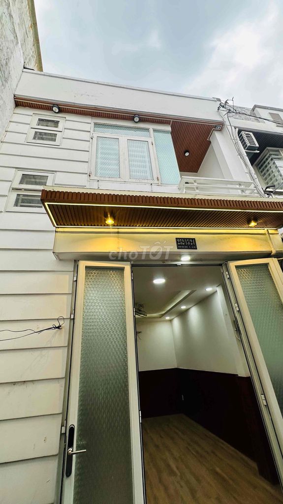 Аренда · 3 комн. · 32 м² · Quận Gò Vấp, ул. Đường Phạm Văn Chiêu