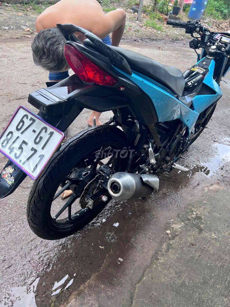 Satria 2020 Odo: 8500 Full ốc titan. Mua bán Xe máy tại Quận Bình Tân Tp Hồ Chí Minh được đăng bởi Xuân Hồng Bình Tân hình 6