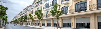 Giới thiệu về cửa nhôm kính Ahadoor hiện đại 2025. Mua bán Nội thất, đồ gia dụng khác tại Quận Hoàng Mai Hà Nội được đăng bởi Ahadoor Vietnam