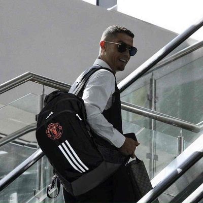 Ba lô đi học BALO ADIDAS MANCHESTER UNITED HOT. Mua bán Túi xách tại Quận 10 Tp Hồ Chí Minh được đăng bởi Nguyễn Gia Phát