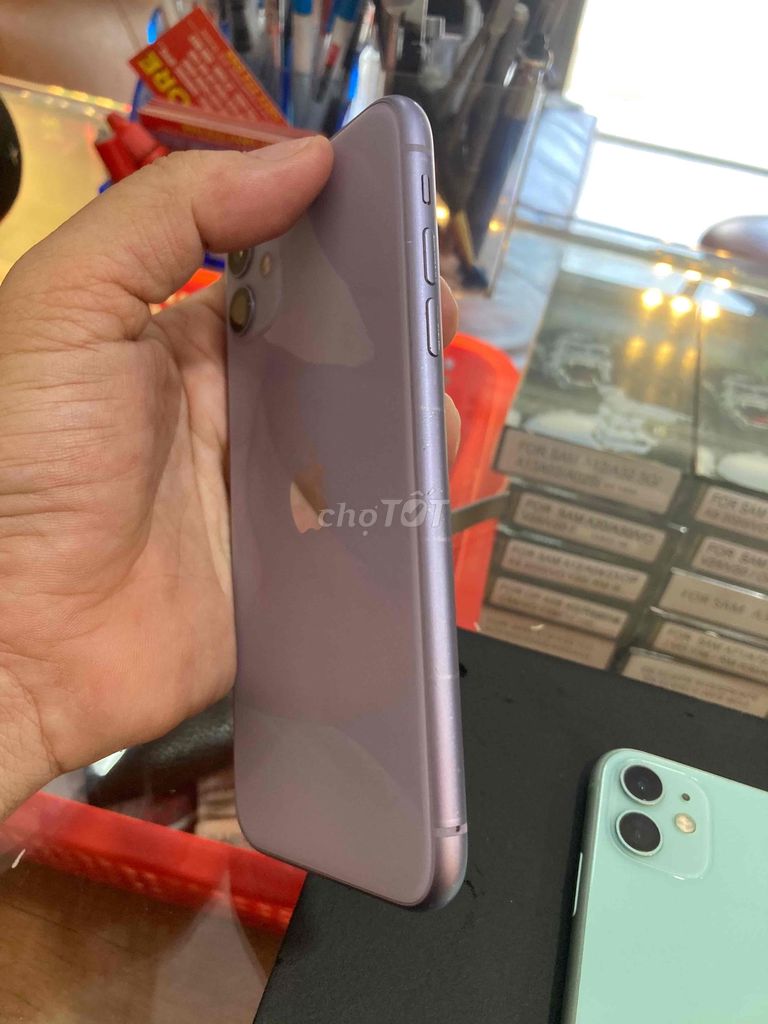 Apple iPhone 11 64GB Tím Quốc tế. Mua bán Điện thoại tại Quận 12 Tp Hồ Chí Minh được đăng bởi Bình hình 1