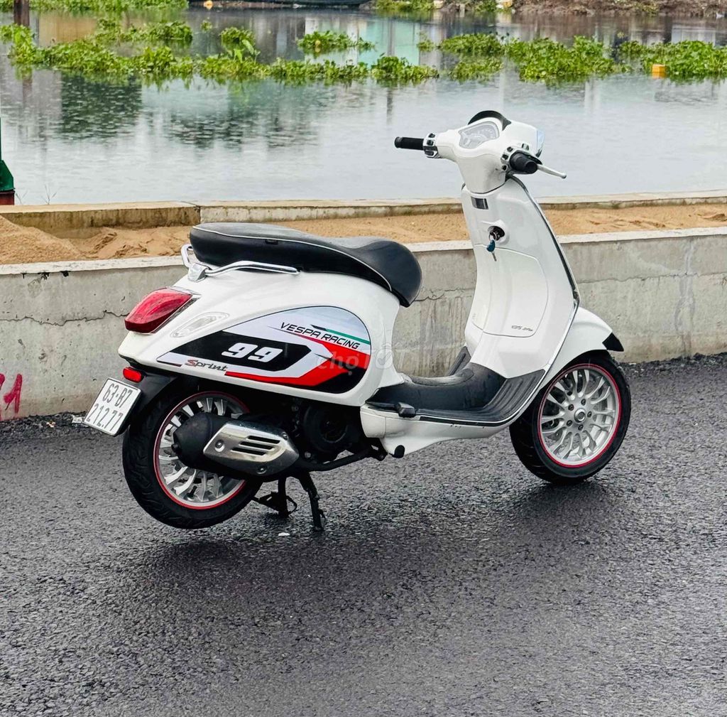 Piaggio Vespa Sprint 2016 3vie Trắng xe zin 9 chủ. Mua bán Xe máy tại Quận Gò Vấp Tp Hồ Chí Minh được đăng bởi CHXM 86 chuyên bán xe trả góp hình 7