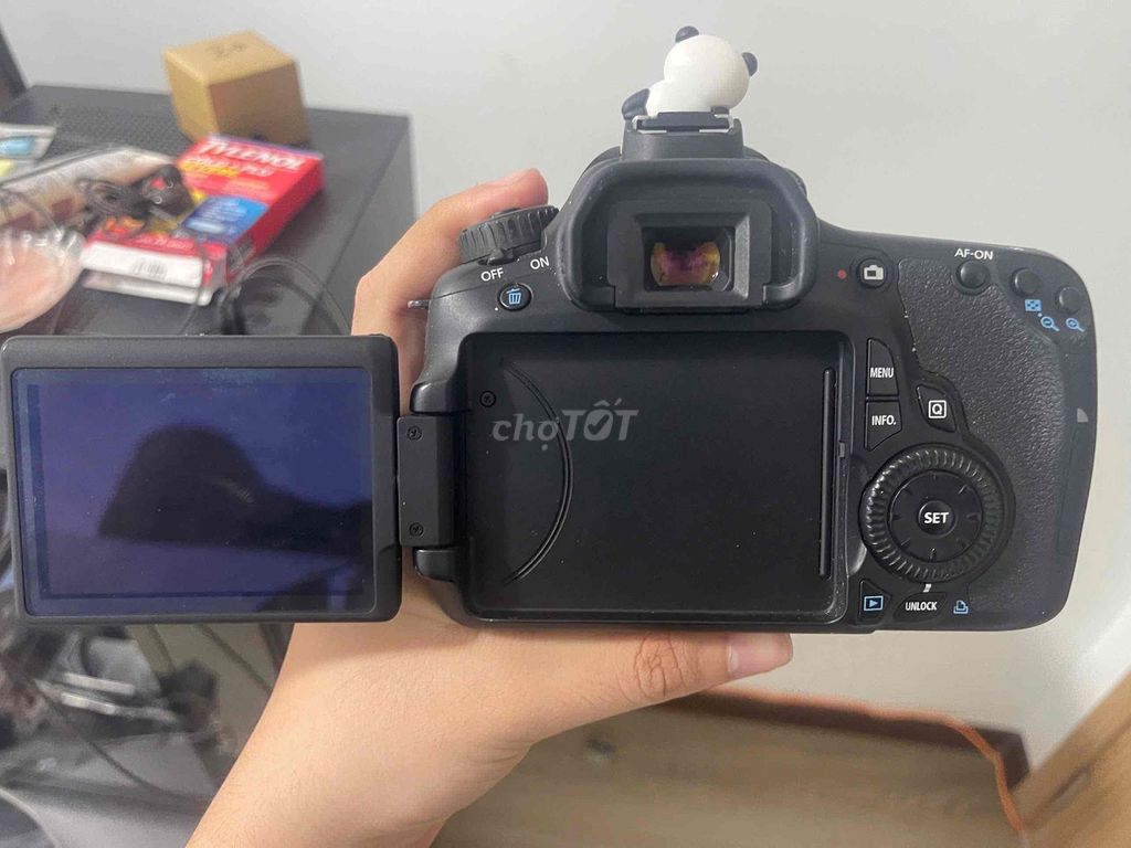 Máy ảnh Canon 60D Đen+ len yn50mm. Mua bán Máy ảnh, Máy quay tại Quận Bình Thạnh Tp Hồ Chí Minh được đăng bởi Nhu Ngoc Dang hình 1