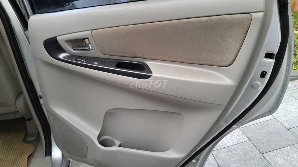 Toyota Innova 2015 E - 110000 km. Mua bán Ô tô tại Quận Hà Đông Hà Nội được đăng bởi Vu Minh hình 7