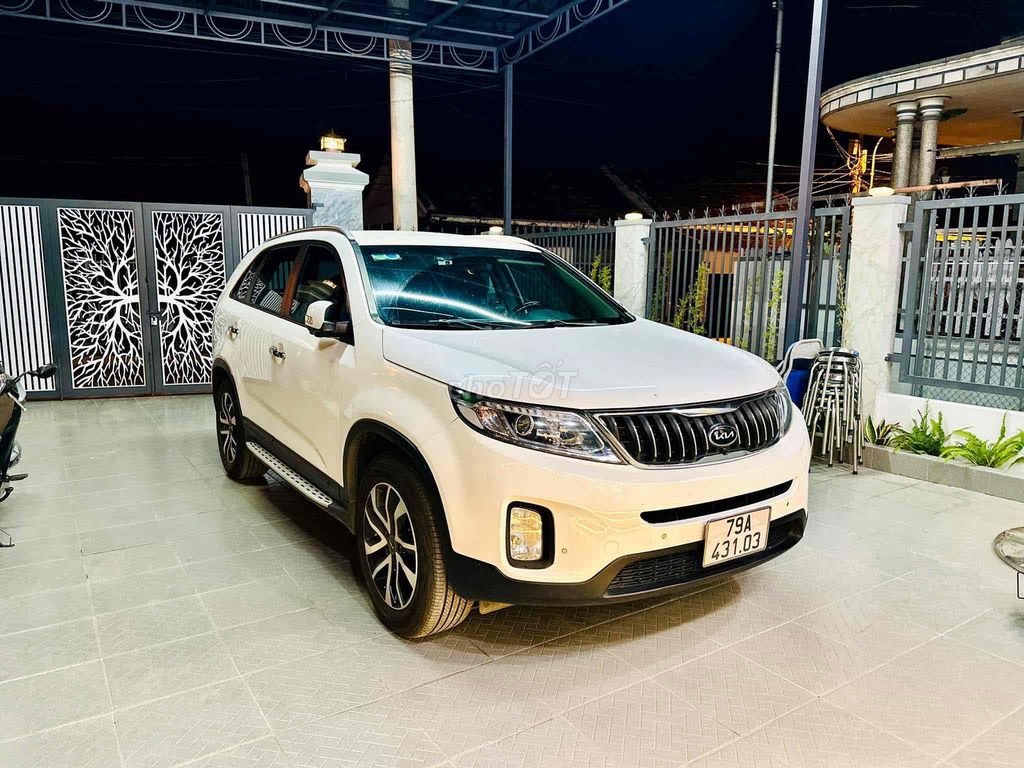 Kia Sorento 2019 Premium G - xe gia đình lên đời