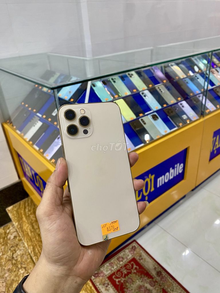 iPhone 12 Pro Max Vàng Đã sử dụng. Mua bán Điện thoại tại Thành phố Bến Tre Bến Tre được đăng bởi VanLoi Mobile hình 1
