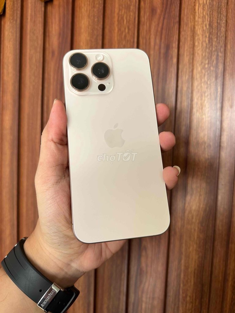 Apple iPhone 16 Pro Max 512GB Vàng 99%. Mua bán Điện thoại tại Thành phố Mỹ Tho Tiền Giang được đăng bởi Sang Mobile hình 1