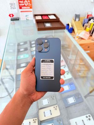 iPhone  15promax 256gb zin đẹp ( bán trả góp ). Mua bán Điện thoại tại Thành phố Long Xuyên An Giang được đăng bởi Lý Apple