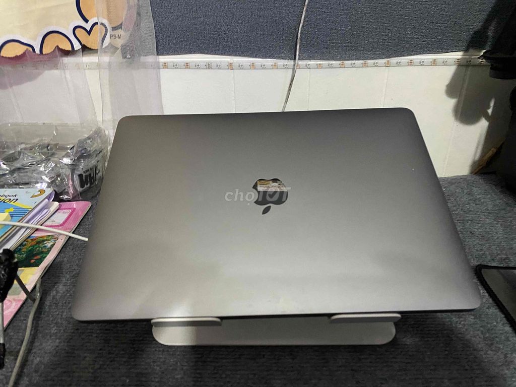 Apple MacBook Pro i5 13.3 inch 16GB/250GB. Mua bán Laptop tại Huyện Thanh Trì Hà Nội được đăng bởi Đạt Lê hình 1