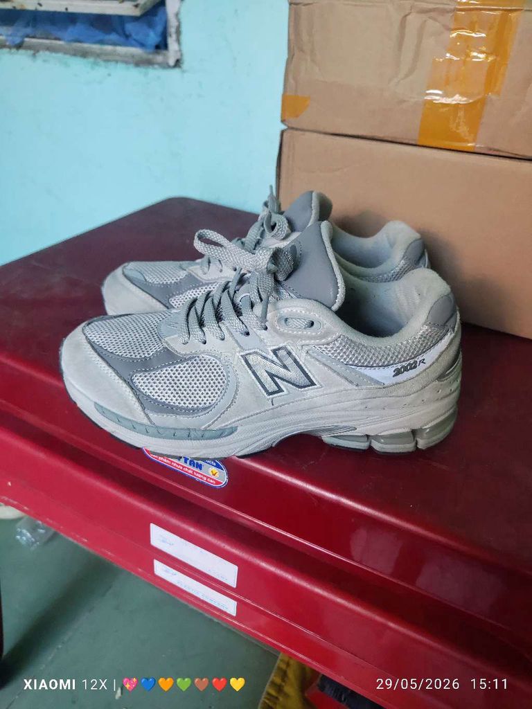 Giày thể thao New Balance 2000R Xám. Mua bán Giày dép tại Thành phố Huế Thừa Thiên Huế được đăng bởi A Bảy hình 1
