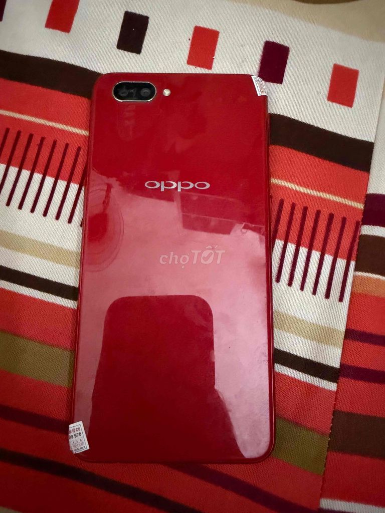 Oppo A3s Đỏ mới 95%. Mua bán Điện thoại tại Quận Gò Vấp Tp Hồ Chí Minh được đăng bởi Hien hình 1
