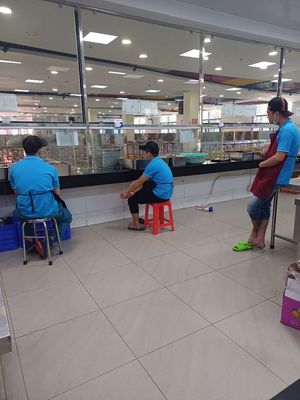 Công ty suất ăn công nghiệp cần tuyển nam làm kho