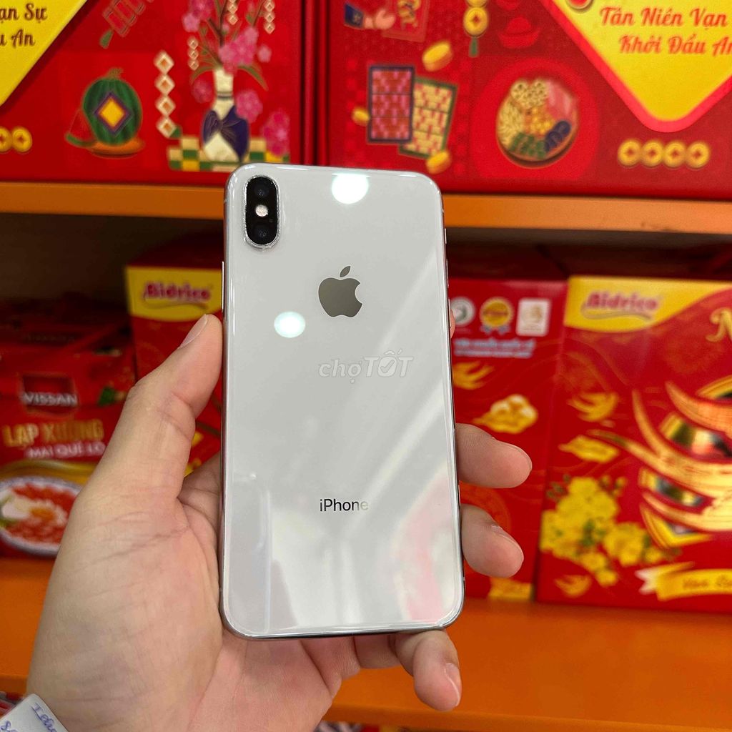 Sở hữu iPhone X chỉ với 2tr999k . Trả góp với 0đ