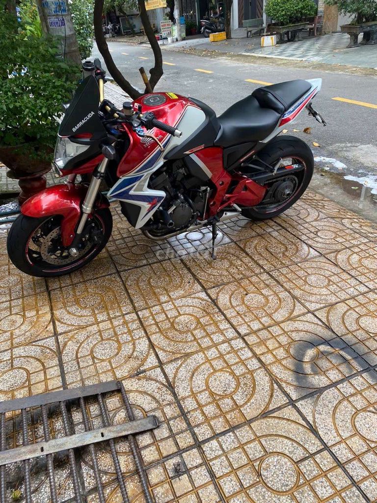 CB 1000  bản baracuda lướt  siêu hiếm. Mua bán Xe máy tại Quận Tân Phú Tp Hồ Chí Minh được đăng bởi Anh Nhỏ hình 3