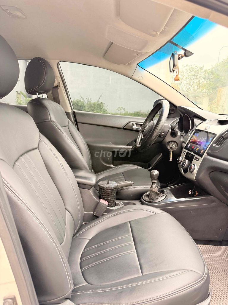 Kia Cerato 2009 MT. Mua bán Ô tô tại Quận Cẩm Lệ Đà Nẵng được đăng bởi Phạm Tuân hình 7