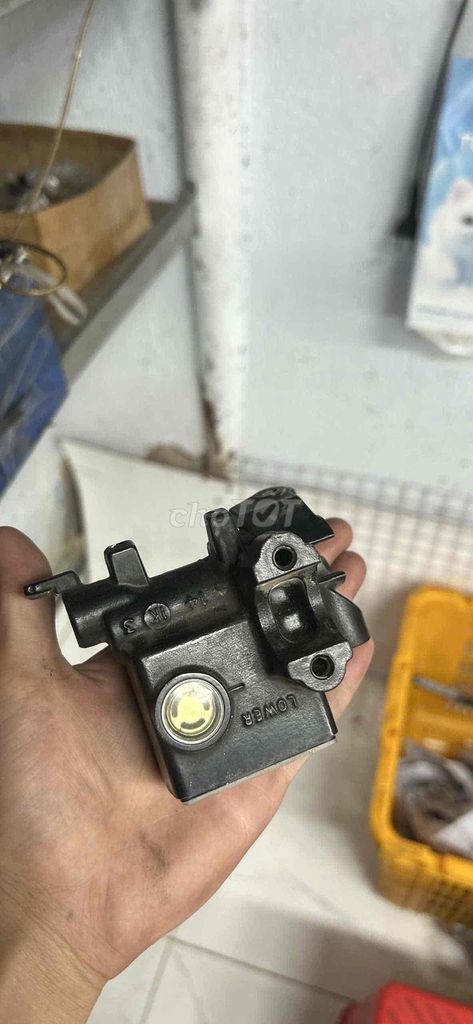 Tay dầu SH Ý 2010-2012. Mua bán Phụ tùng xe tại Quận Tân Phú Tp Hồ Chí Minh được đăng bởi Phúc Bảo hình 3