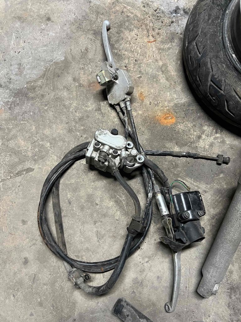 full bộ vành bánh, cụm phanh xe lead110. Mua bán Phụ tùng xe tại Quận Đống Đa Hà Nội được đăng bởi Phú Trần hình 1