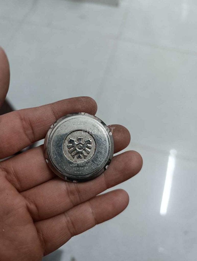 Nắp lưng đồng hồ Citizen Inox Bạc. Mua bán Phụ kiện thời trang khác tại Quận 1 Tp Hồ Chí Minh được đăng bởi Đồ Seconhand Vintage hình 1